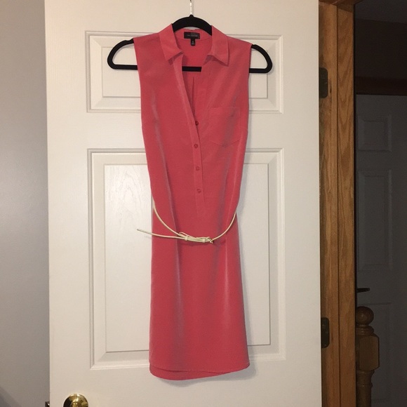 The Limited Dresses & Skirts - Adorable The Limited Sleeveless Belted Dress